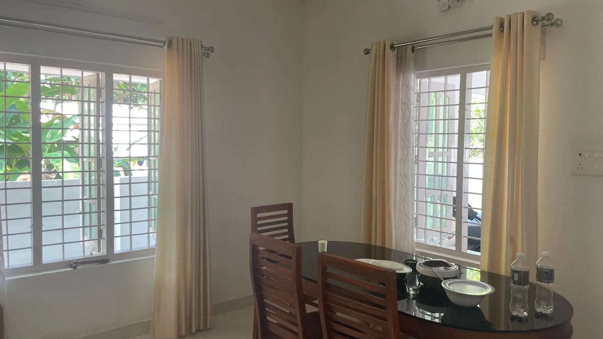 Varkala Beats - Traveller'S Pad 0*,