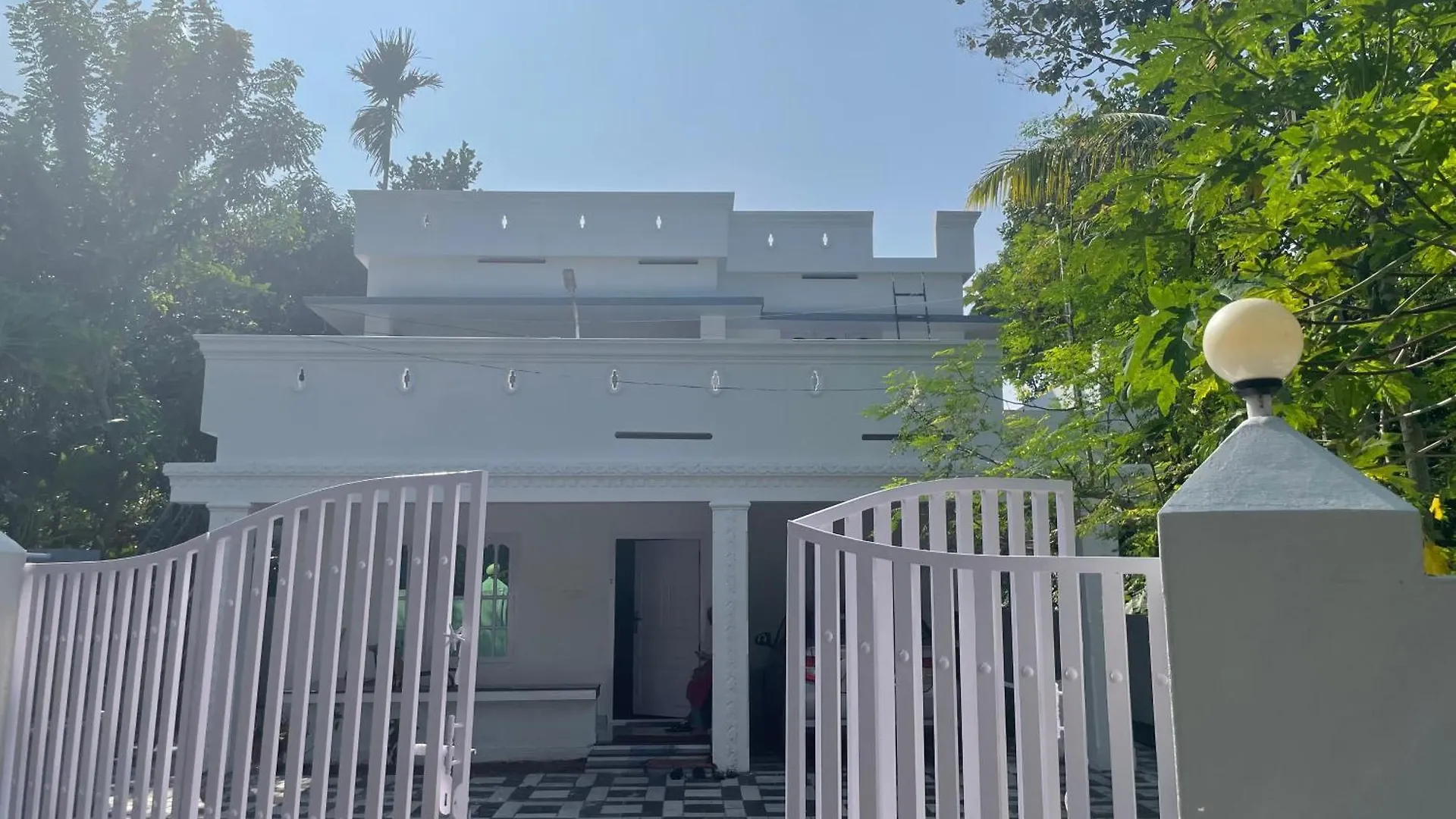 Varkala Beats - Traveller'S Pad
